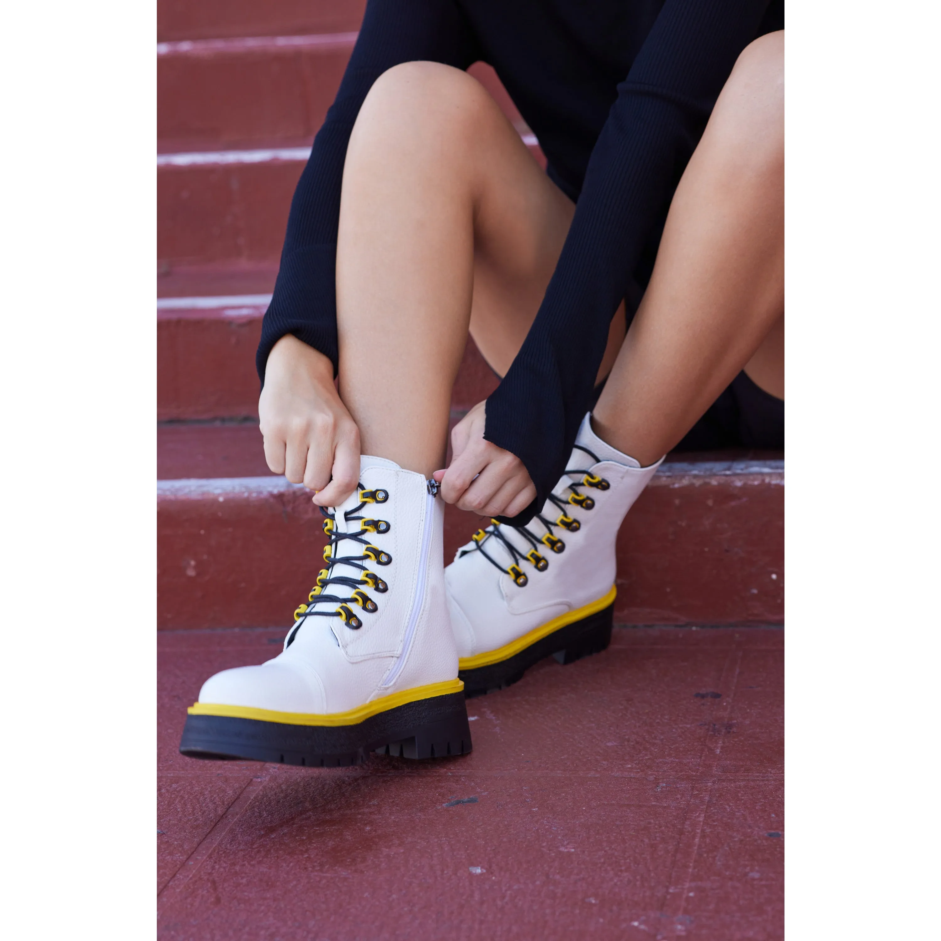 Women's Sandy Combat Boots